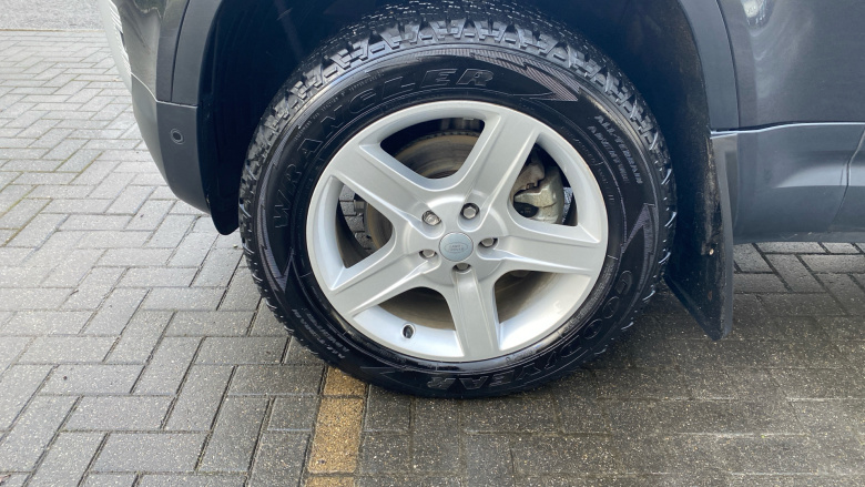 Land Rover Defender 90 Diesel 3.0 D250 Hard Top Auto [3 Seat]